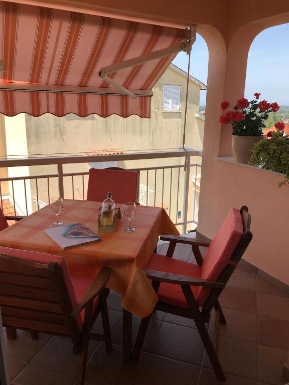 House Maric Apartma *