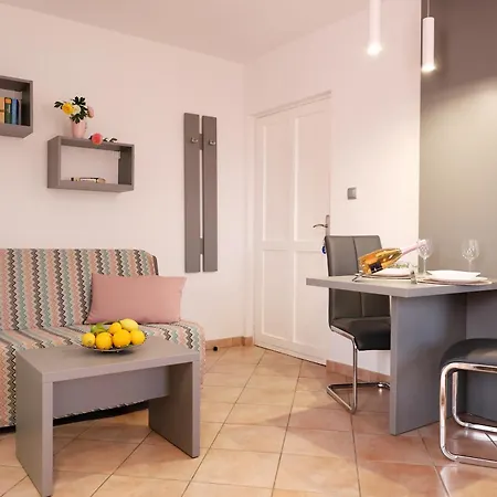House Maric Apartment Porec Exterior photo