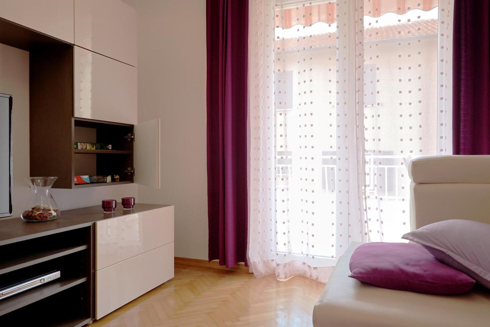 Apartment House Maric